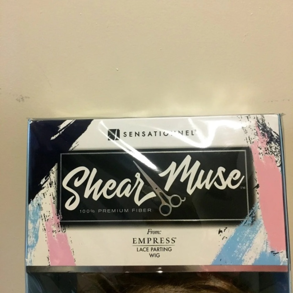 Sensationnel Shayna Lace front wig